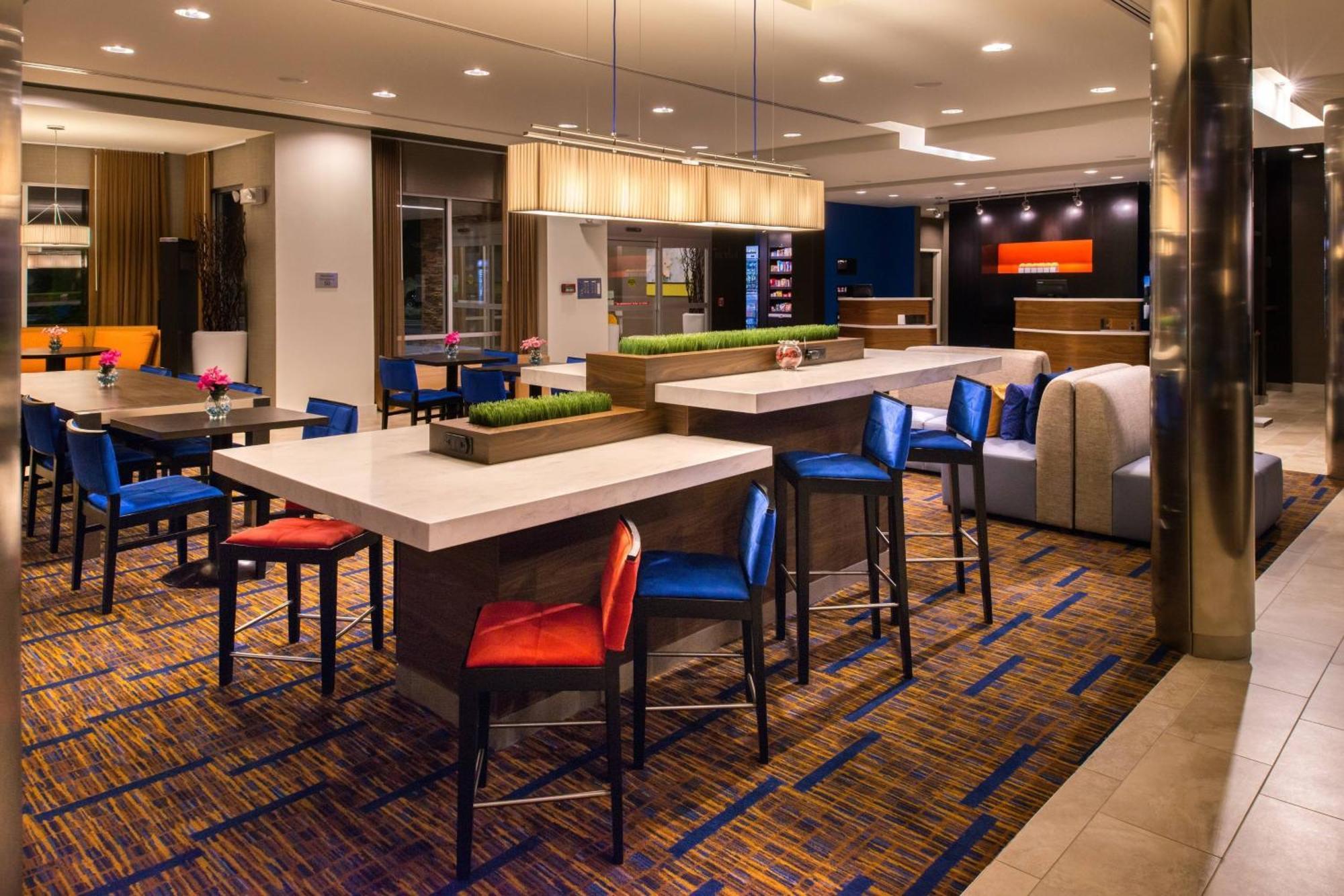 Courtyard By Marriott Hot Springs Hotell Eksteriør bilde