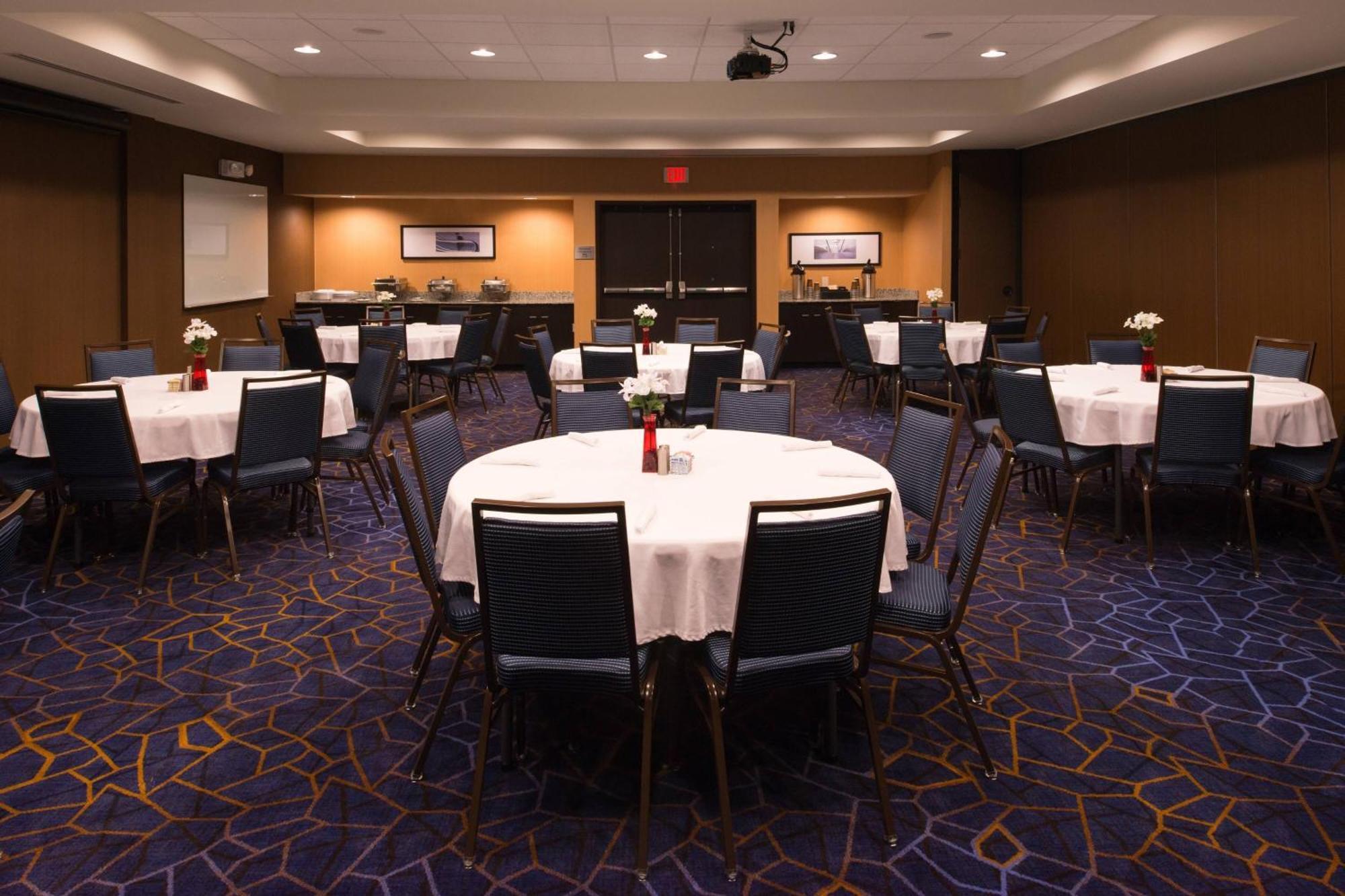 Courtyard By Marriott Hot Springs Hotell Eksteriør bilde