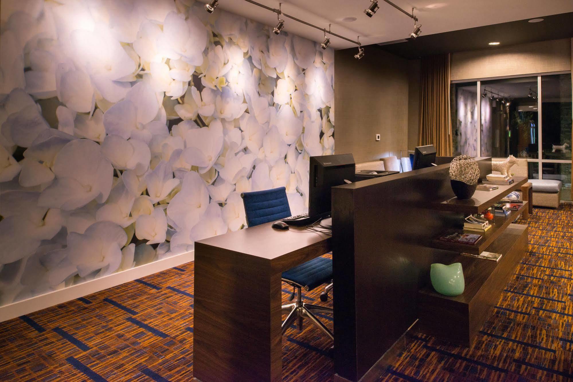 Courtyard By Marriott Hot Springs Hotell Eksteriør bilde