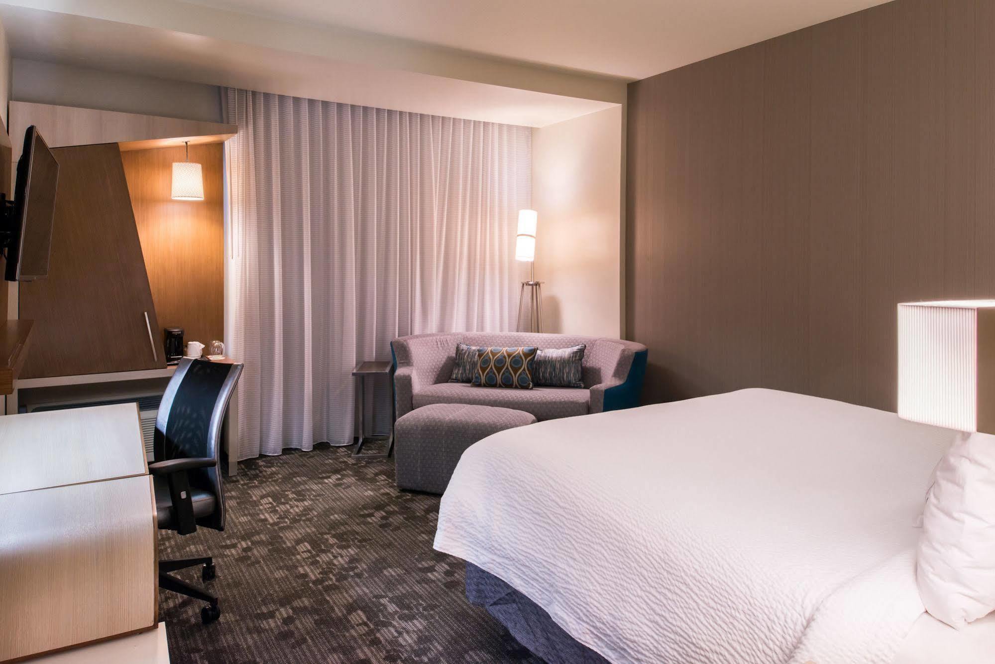 Courtyard By Marriott Hot Springs Hotell Eksteriør bilde